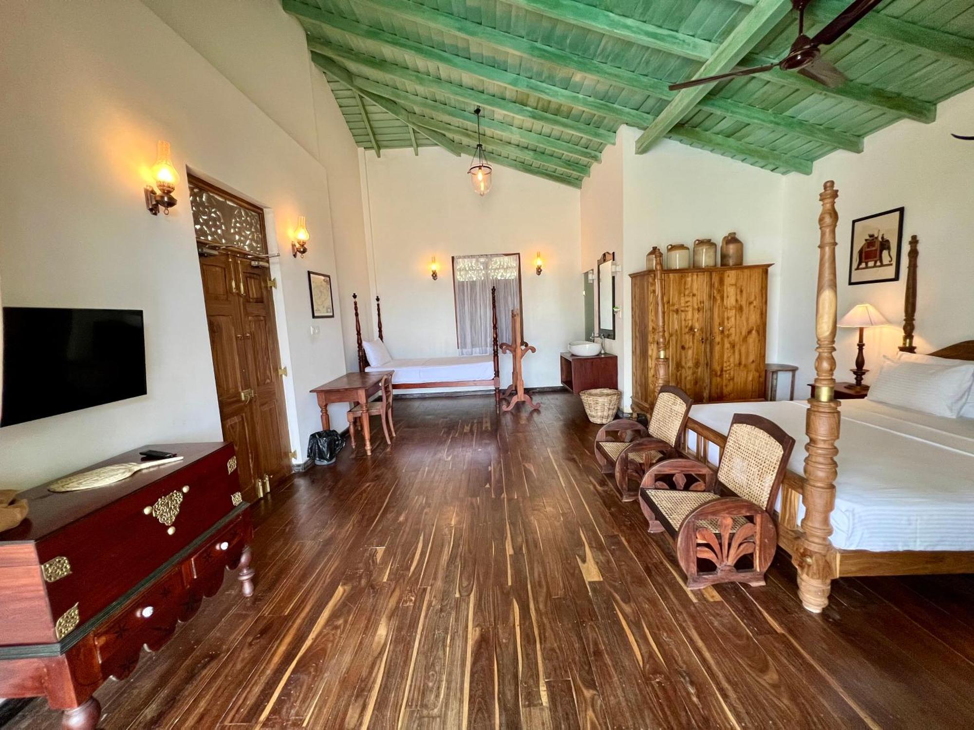 Villa Seven Faces-Luxury Escape,Stunning Views With Private Pool For A Couple Or Family! Галле Экстерьер фото